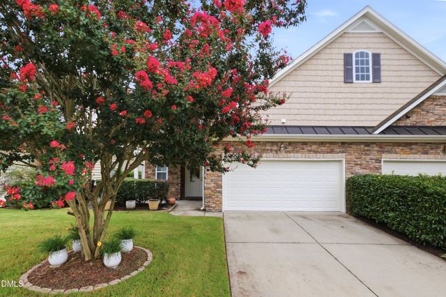 8009 Crookneck Drive, Angier, NC 27501