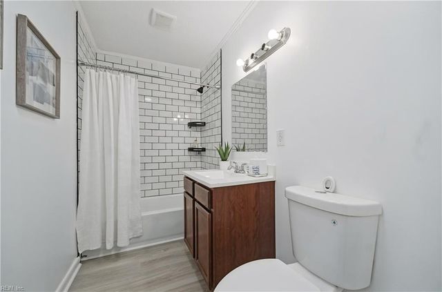 2 Butler Farm RD, Hampton, VA 23666
