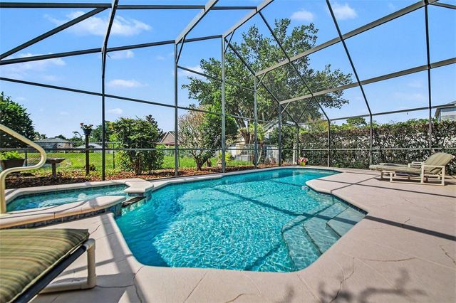 2936 MOORCROFT CT, Orlando, FL 32817