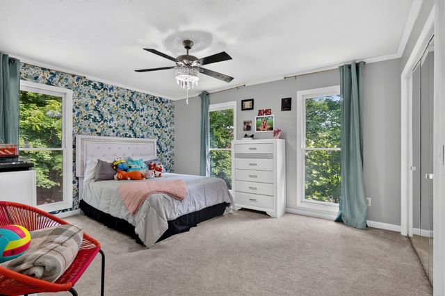 1650 N Plantation Dr, Cookeville, TN 38506