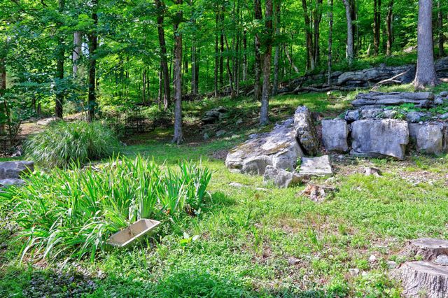 1650 N Plantation Dr, Cookeville, TN 38506