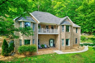 1650 N Plantation Dr, Cookeville, TN 38506