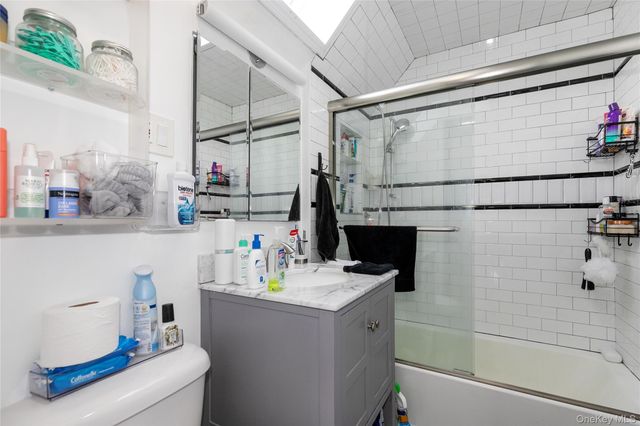 8713 135th Street 3, Kew Gardens, NY 11418