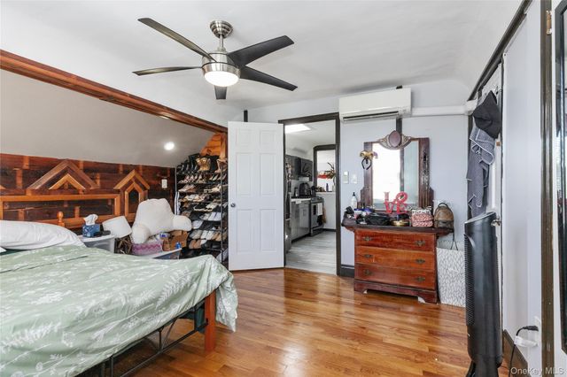 8713 135th Street 3, Kew Gardens, NY 11418