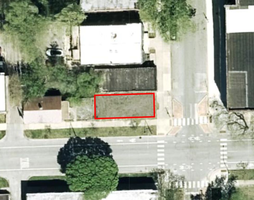 6558 S Champlain Avenue, Chicago, IL 60637 — exterior