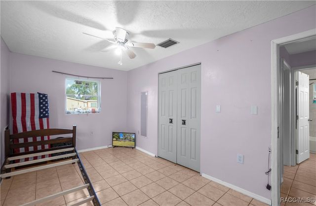 77 Regina Boulevard, Beverly Hills, FL 34465