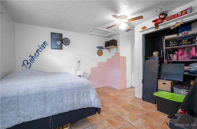 77 Regina Boulevard, Beverly Hills, FL 34465