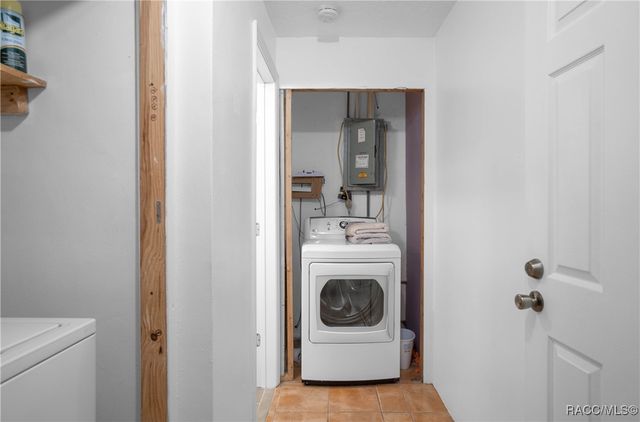 77 Regina Boulevard, Beverly Hills, FL 34465