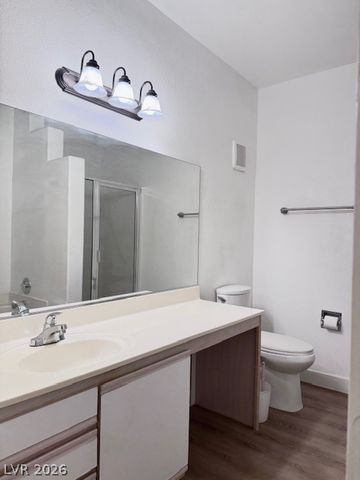 5751 East Hacienda Avenue 243, Las Vegas, NV 89122