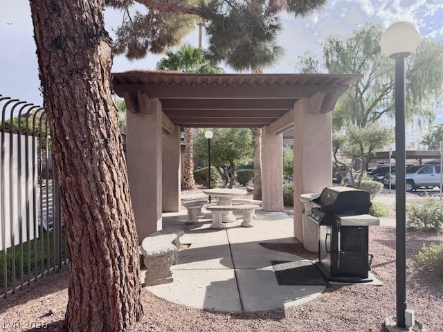 5751 East Hacienda Avenue 243, Las Vegas, NV 89122