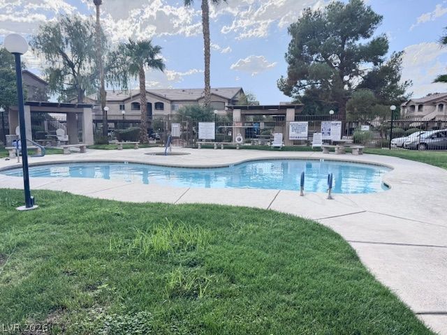 5751 East Hacienda Avenue 243, Las Vegas, NV 89122