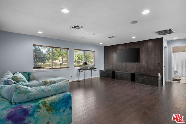 18080 Tanzanite Road, San Bernardino, CA 92407