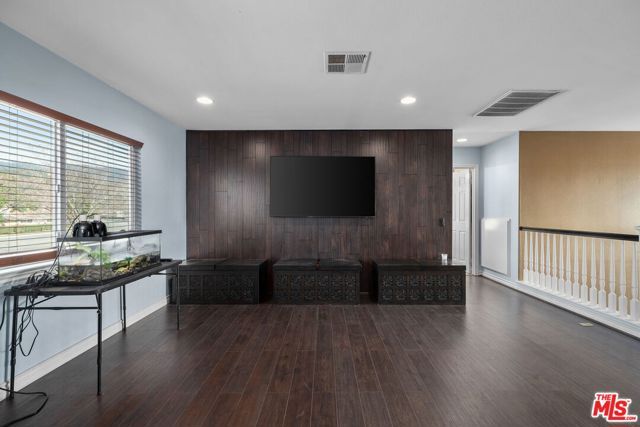 18080 Tanzanite Road, San Bernardino, CA 92407