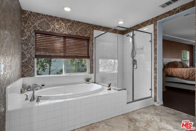 18080 Tanzanite Road, San Bernardino, CA 92407