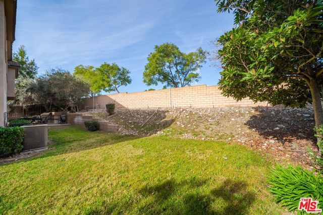 18080 Tanzanite Road, San Bernardino, CA 92407