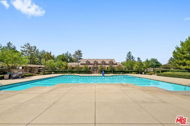 18080 Tanzanite Road, San Bernardino, CA 92407