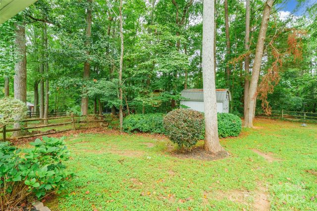 202 Pond View Lane, Fort Mill, SC 29715