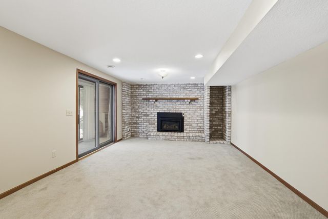 9193 Harkness Avenue S, Cottage Grove, MN 55016