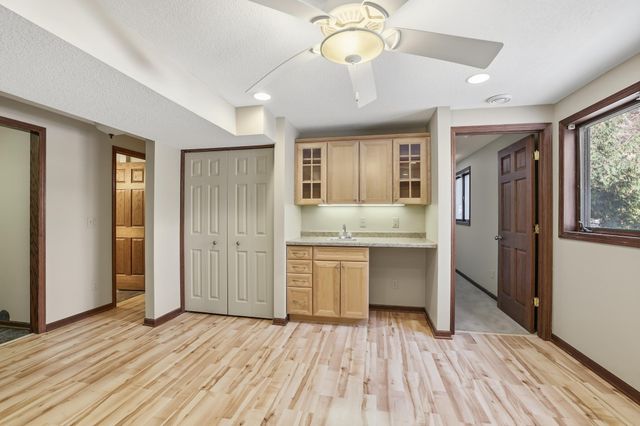 9193 Harkness Avenue S, Cottage Grove, MN 55016