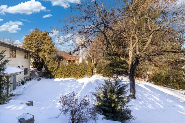 9193 Harkness Avenue S, Cottage Grove, MN 55016