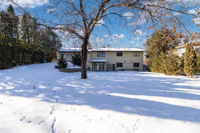 9193 Harkness Avenue S, Cottage Grove, MN 55016