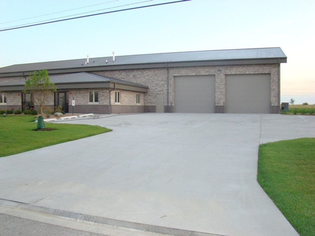 16726 W Cherry Creek Court, Joliet, IL 60433