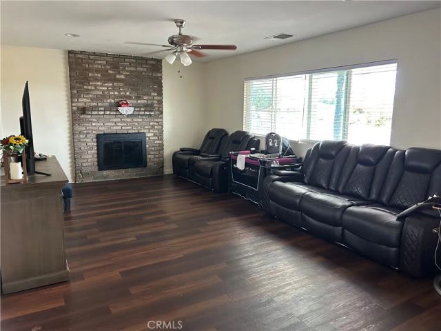 26136 Dartmouth, Hemet, CA 92544