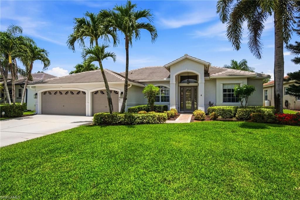661 Grand Rapids BLVD, NAPLES, FL 34120 — exterior
