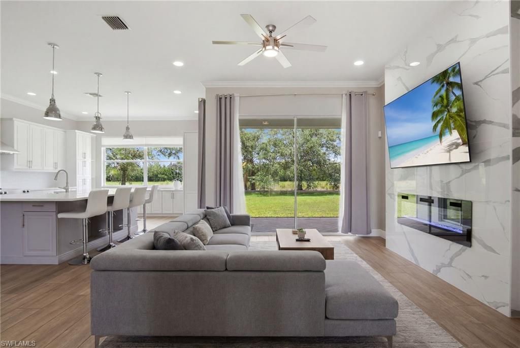 661 Grand Rapids BLVD, NAPLES, FL 34120 — photo 2