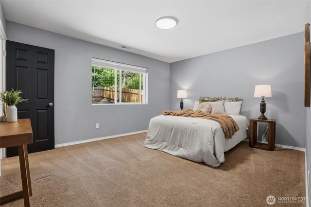 86 Rainier Lane, Port Ludlow, WA 98365