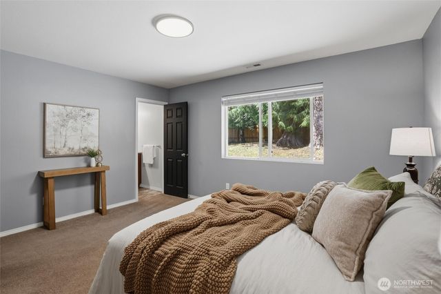 86 Rainier Lane, Port Ludlow, WA 98365