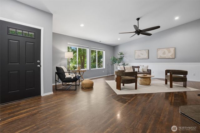 86 Rainier Lane, Port Ludlow, WA 98365