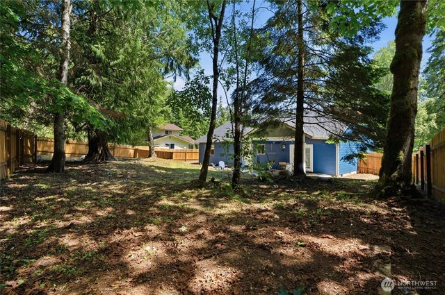 86 Rainier Lane, Port Ludlow, WA 98365