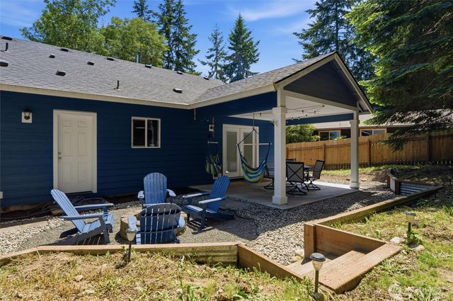 86 Rainier Lane, Port Ludlow, WA 98365