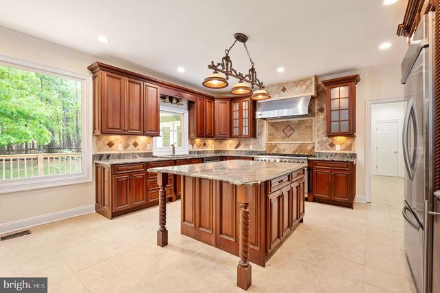11326 FAWN LAKE PKWY, Spotsylvania, VA 22551