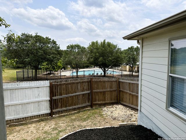 9702 Falcon Bay, Converse, TX 78109