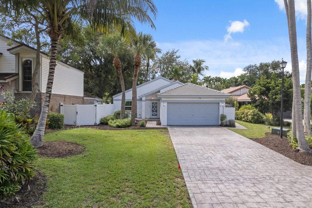 4120 NW 1st Court, Delray Beach, FL 33445
