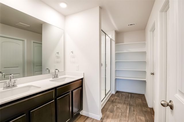 490 Evergreen Sumac LOOP, Kyle, TX 78640