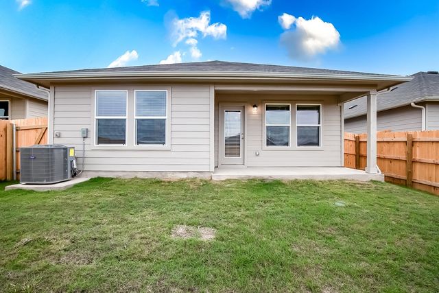 490 Evergreen Sumac LOOP, Kyle, TX 78640