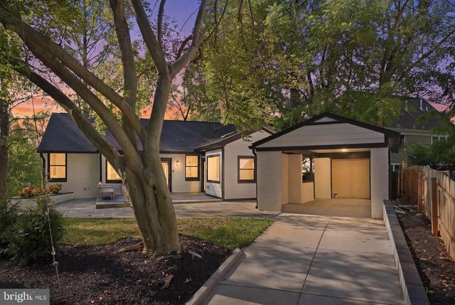 5213 ACACIA AVE, Bethesda, MD 20814