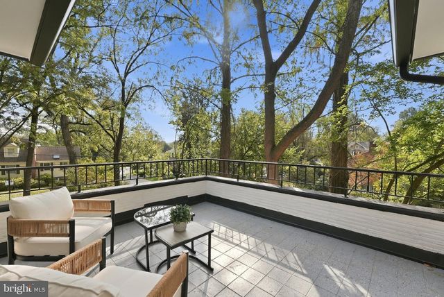5213 ACACIA AVE, Bethesda, MD 20814
