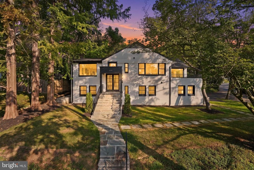 5213 ACACIA AVE, Bethesda, MD 20814