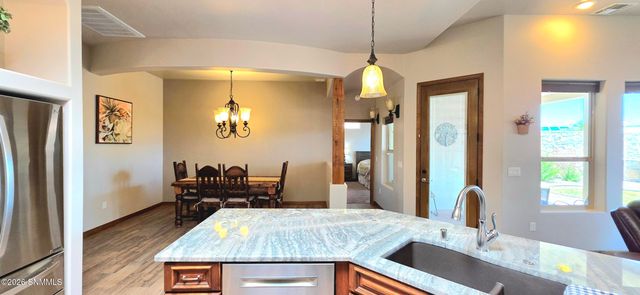 1980 Calle De Fuerte, Las Cruces, NM 88011