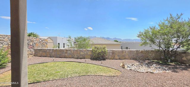 1980 Calle De Fuerte, Las Cruces, NM 88011