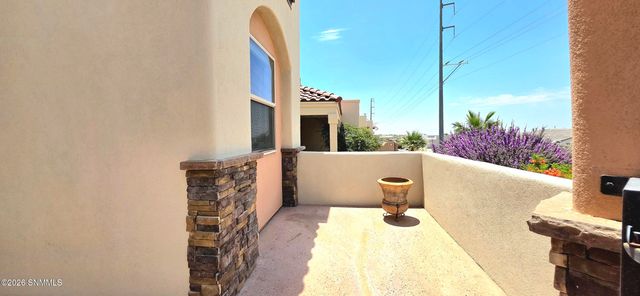 1980 Calle De Fuerte, Las Cruces, NM 88011