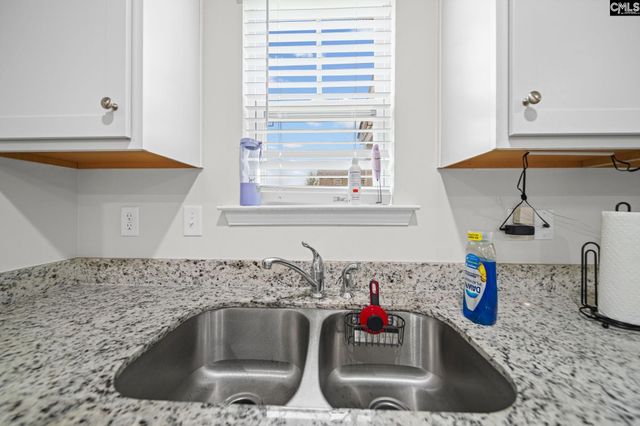 182 Carriagebrook Circle, Camden, SC 29020