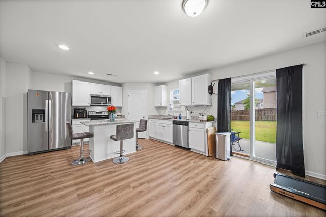 182 Carriagebrook Circle, Camden, SC 29020