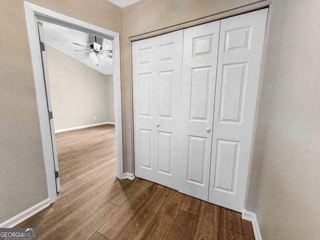 3575 Kennesaw Station Drive NW, Kennesaw, GA 30144