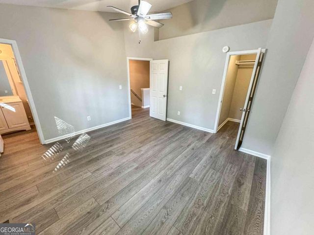 3575 Kennesaw Station Drive NW, Kennesaw, GA 30144