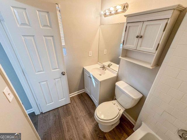 3575 Kennesaw Station Drive NW, Kennesaw, GA 30144